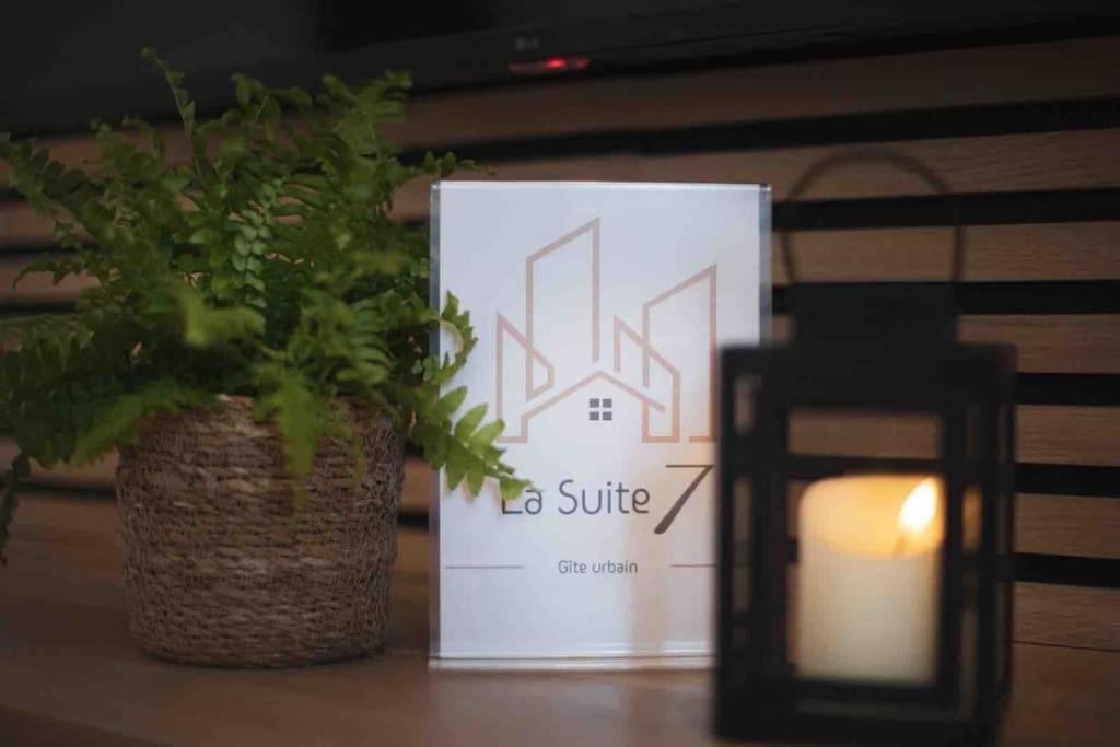 La Suite 7 Gite Urbain Charleville-Mezieres Exterior foto
