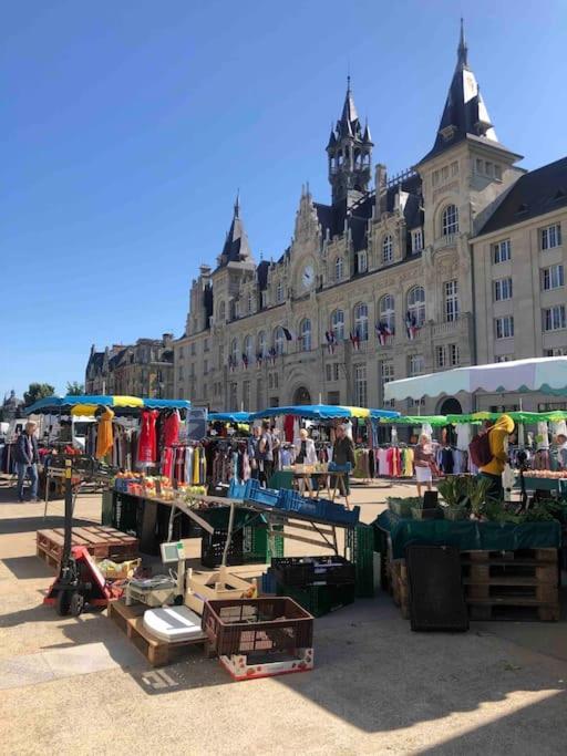 La Suite 7 Gite Urbain Charleville-Mezieres Exterior foto
