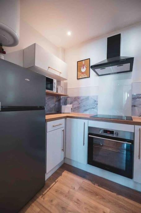 La Suite 7 Gite Urbain Charleville-Mezieres Exterior foto